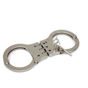 HINGED HANDCUFFS